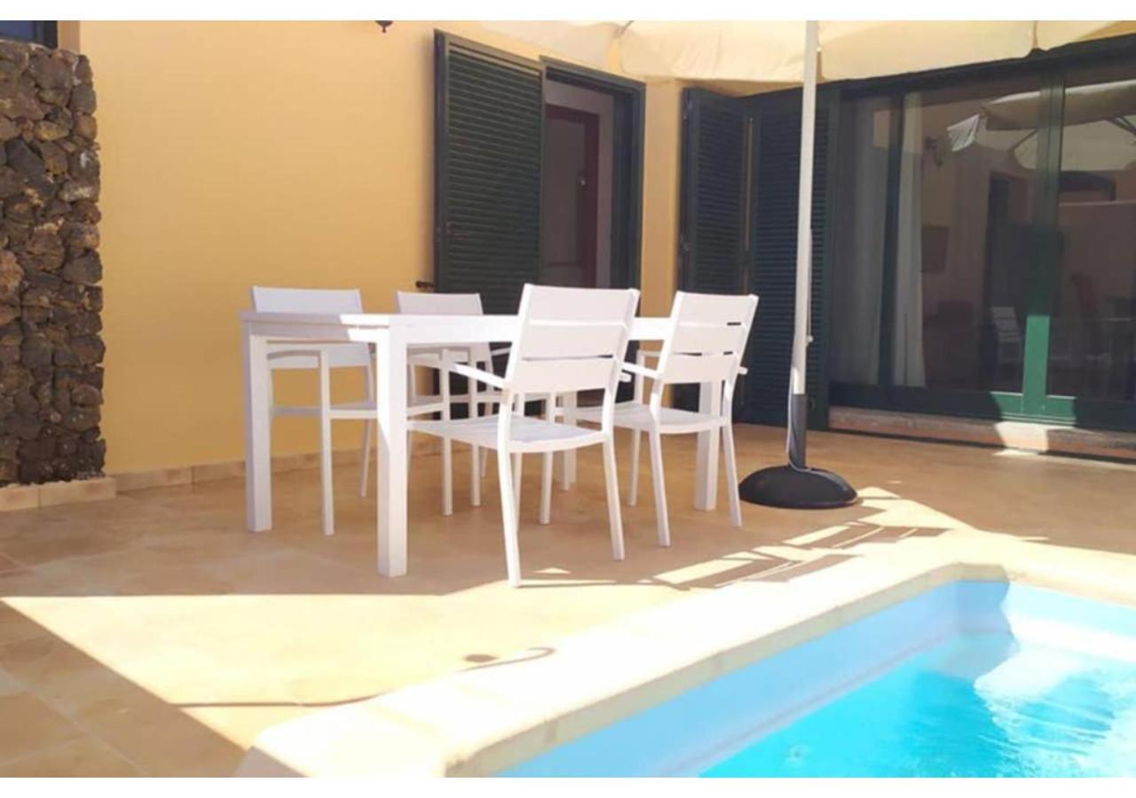 Anahi Homes Corralejo- Villa Dracacena 14 La Oliva Exterior photo